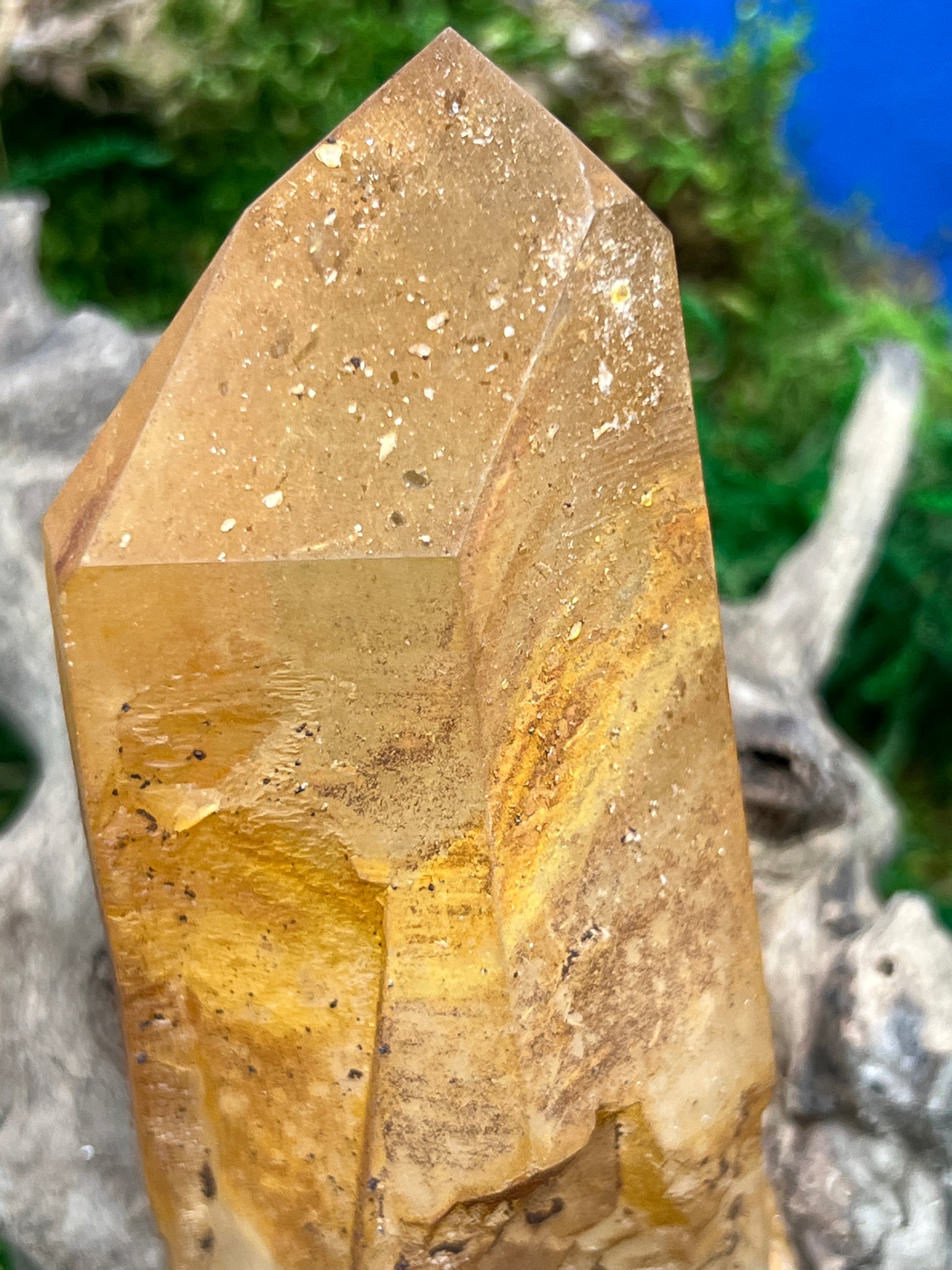 Tangerine Quartz Crystal - 287.9g from Arkansas