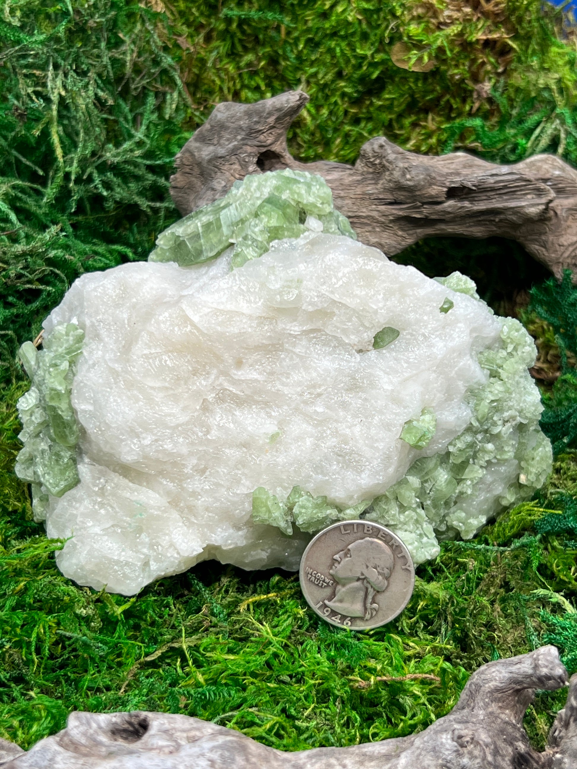 Natural Diopside on Calcite from Afghanistan