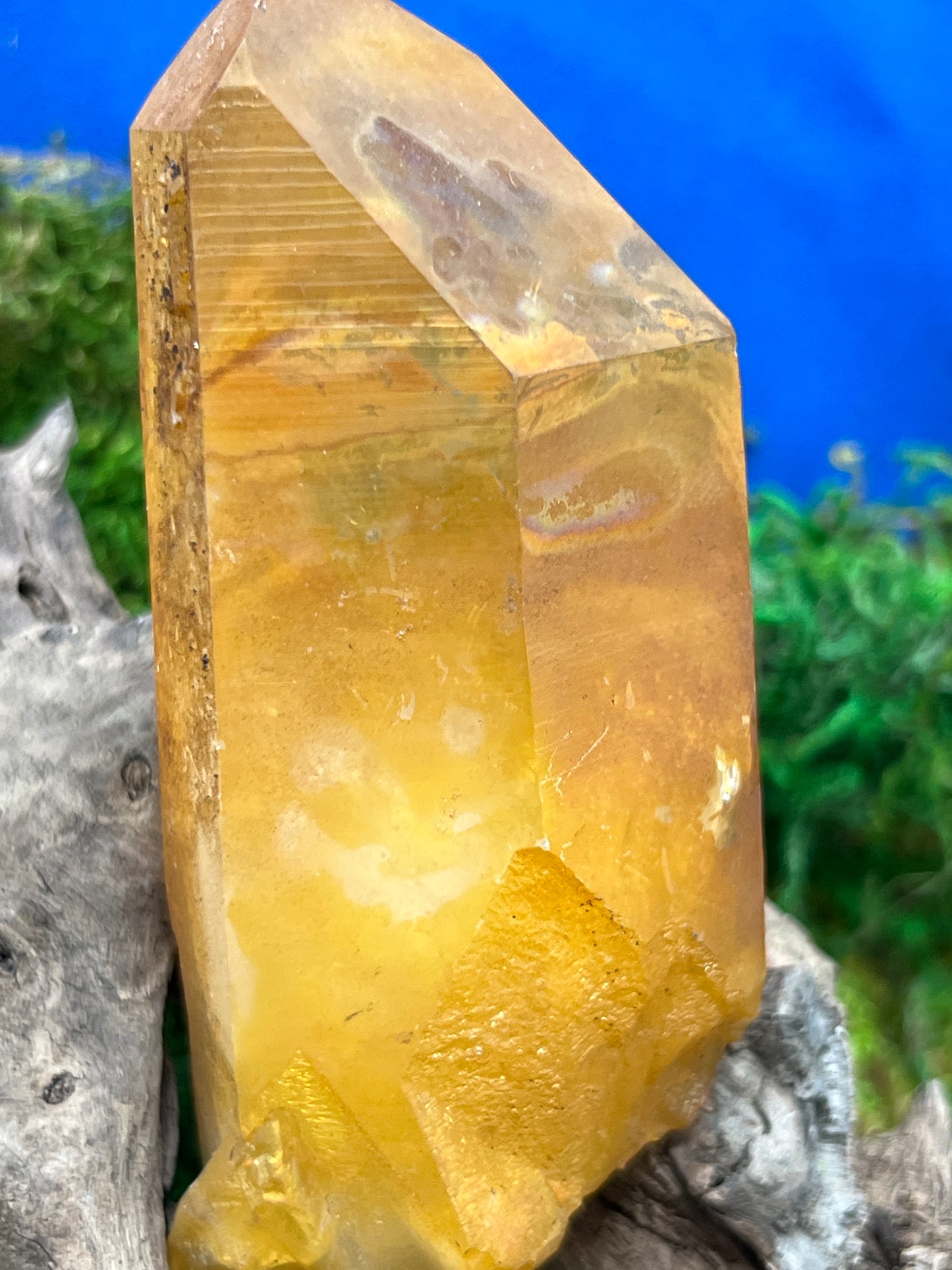 Tangerine Quartz Crystal - 287.9g from Arkansas