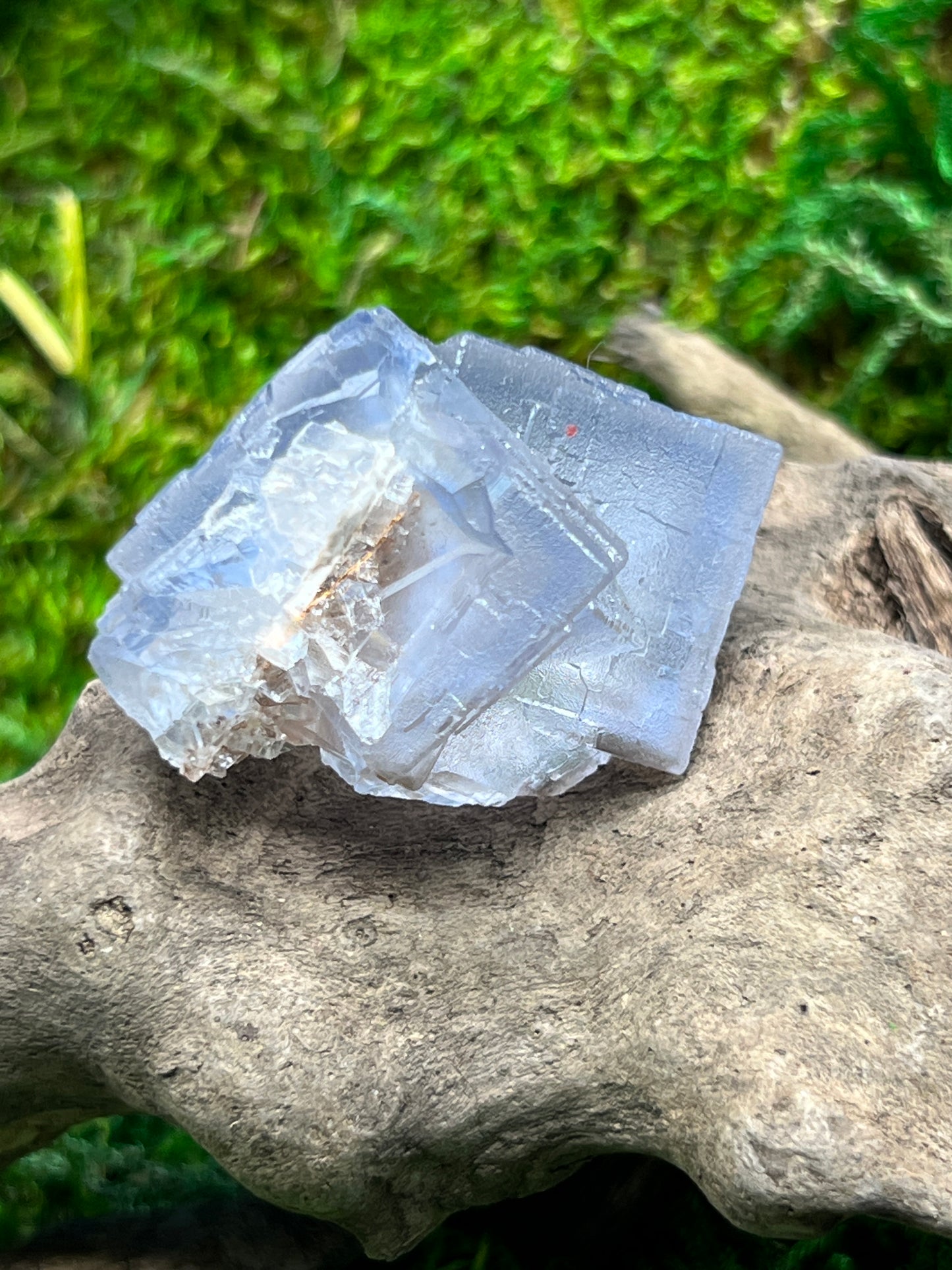 Natural Fluorite Crystal from Balochistan, Pakistan