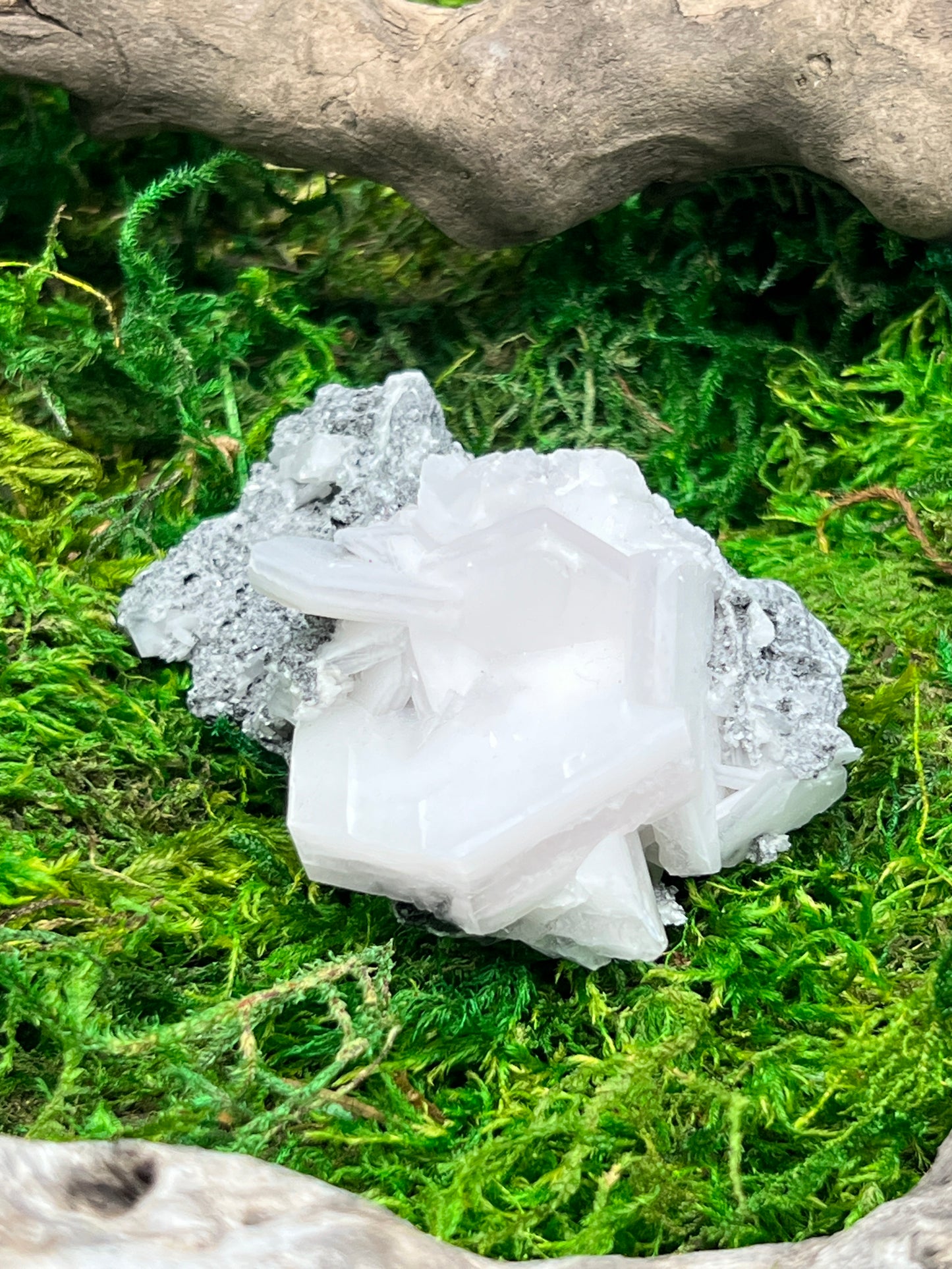 Sandwich Calcite - Natural Stone