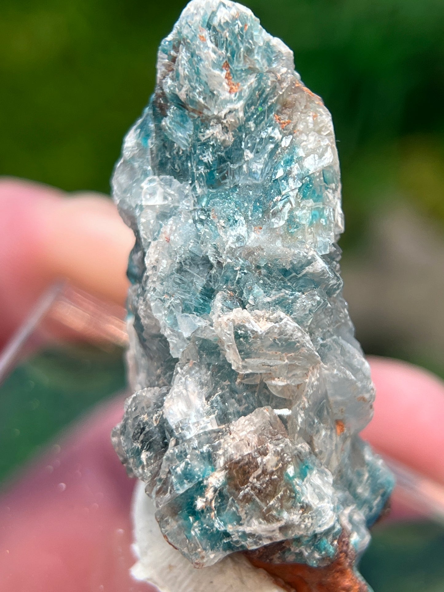 Calcite over Rosasite from Ojuela Mine, Durango