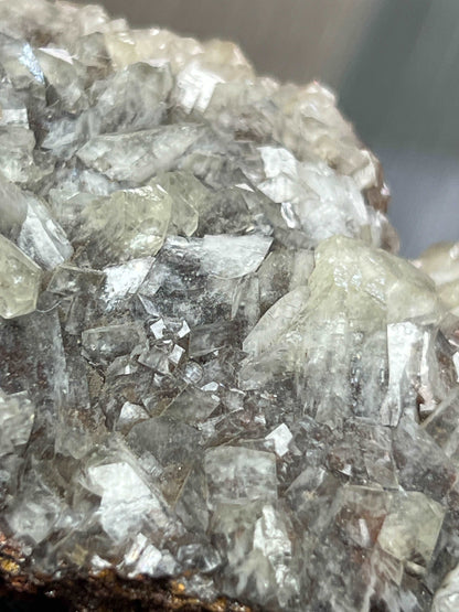 Hemimorphite on Hematite